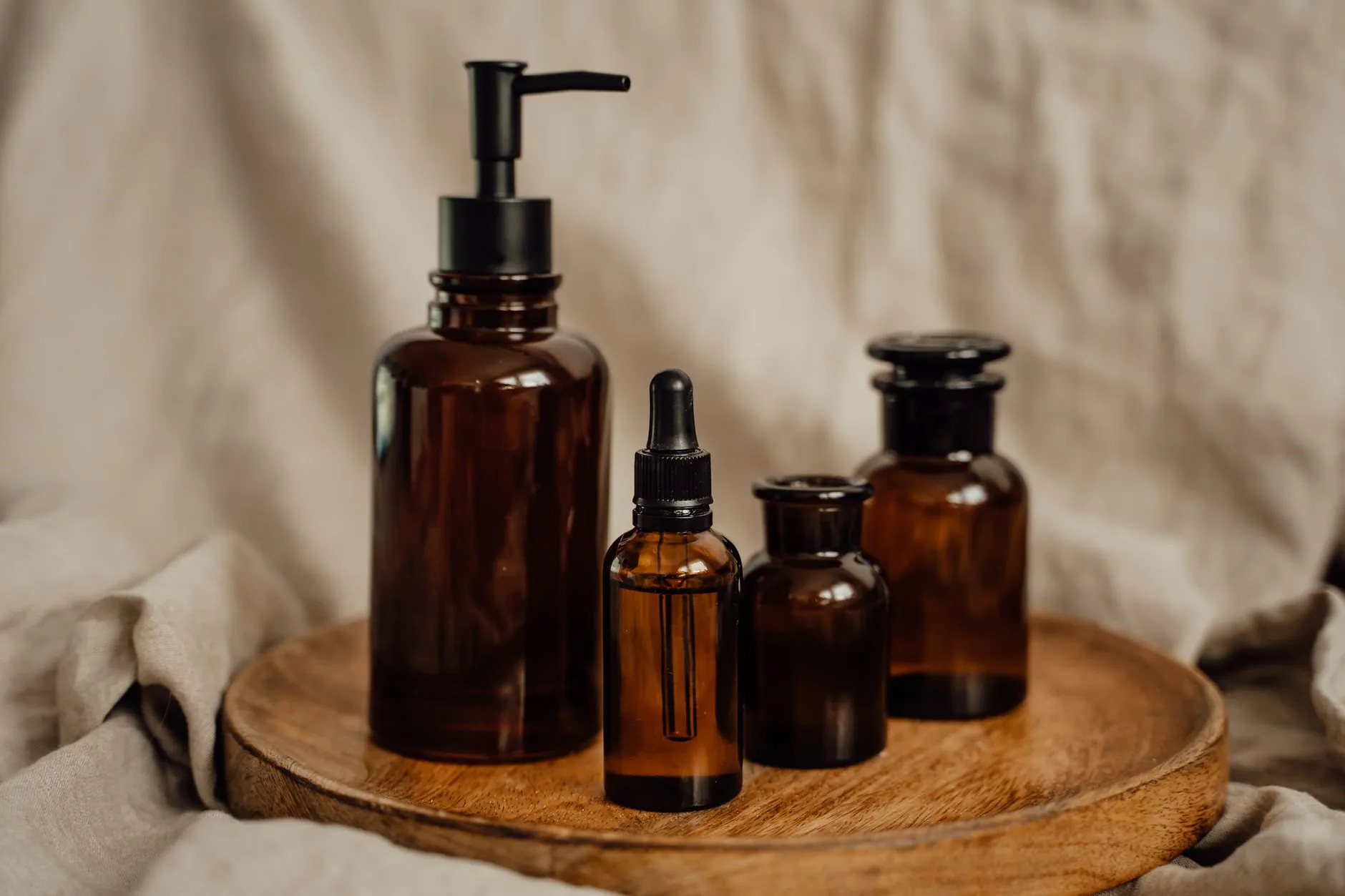 生发仪器与药物治疗协同应用的技术方案